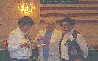 DSCN0084.JPG - Betty, Shirley, Helen